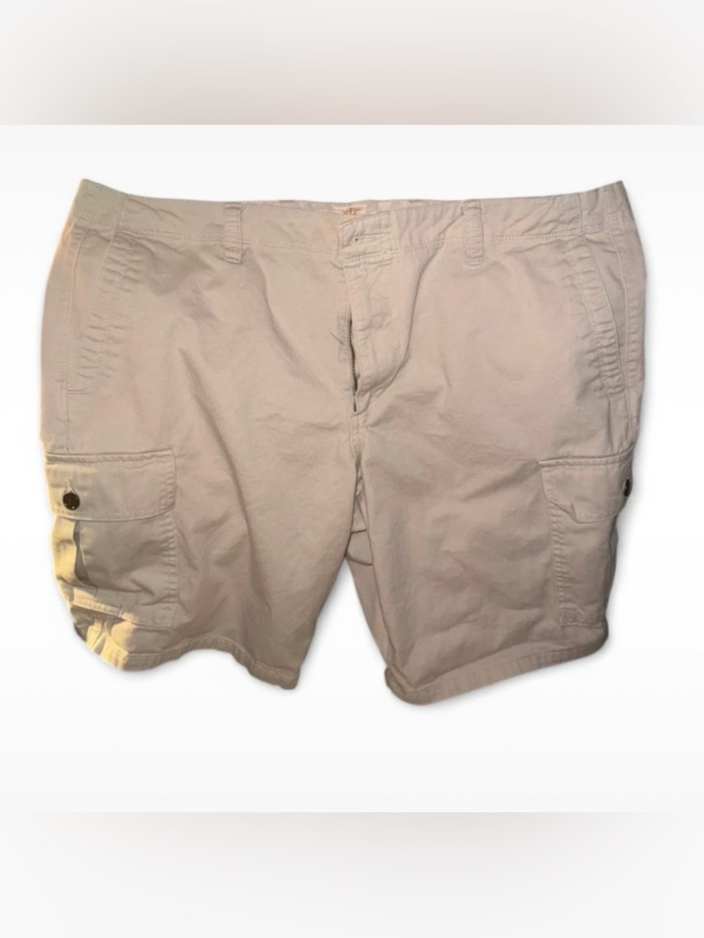 Dockers Men's Cargo Shorts in Khaki Sz 42